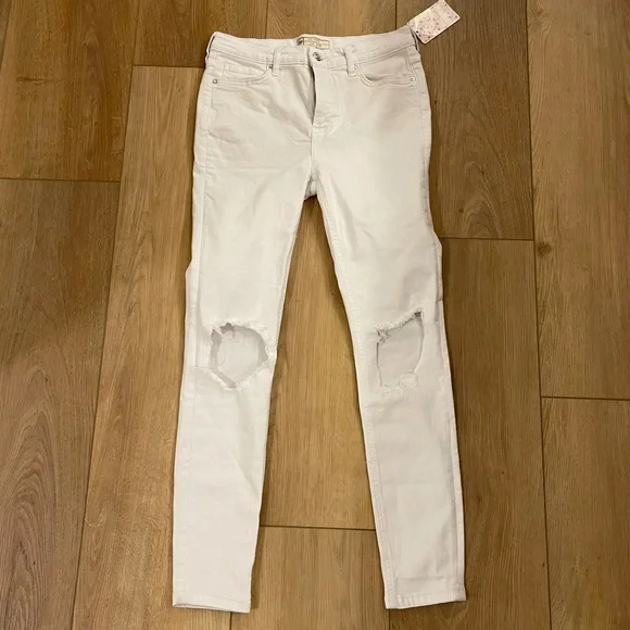 Free People Busted Skinny Jean - Picture 1 of 5